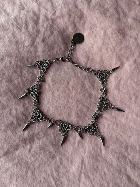 Pyramid Spike Chain ⛓️‍💥 Necklace - Gunmetal